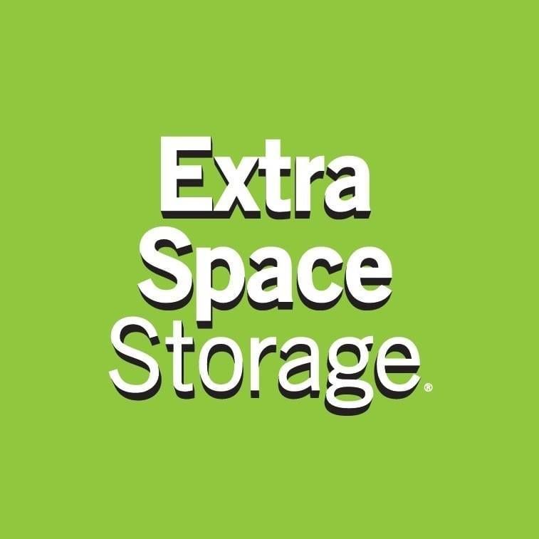 Extra Space logo