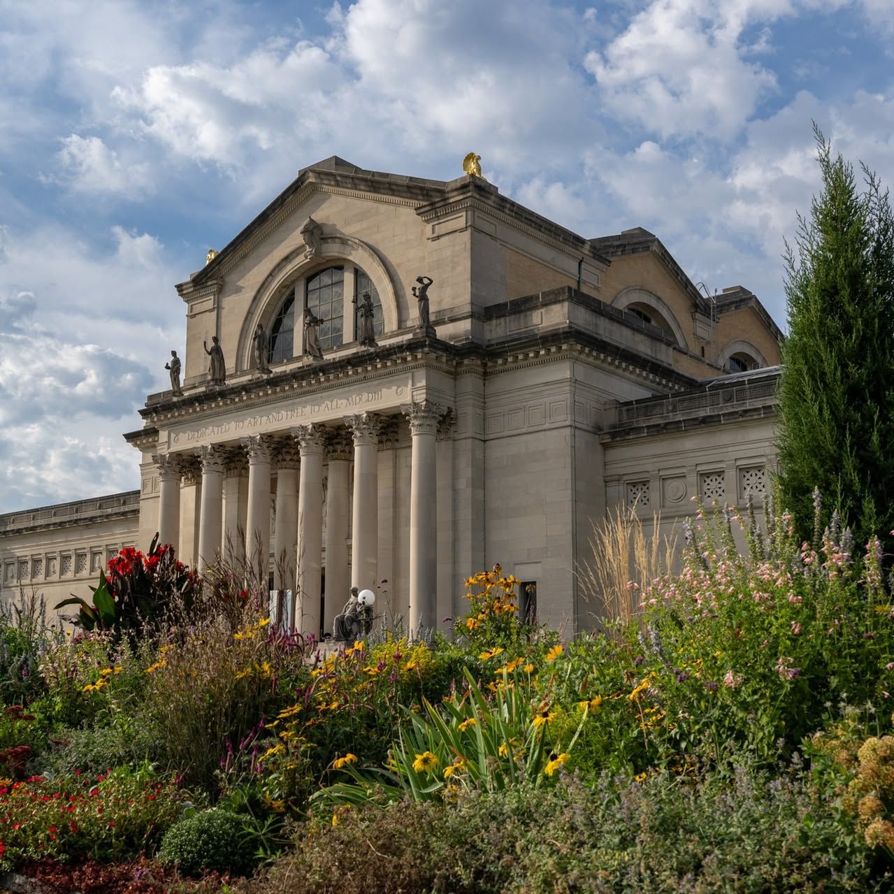 Saint Louis Art Museum logo