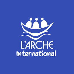 L Arche North Carolina logo