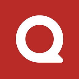 Q - Center logo