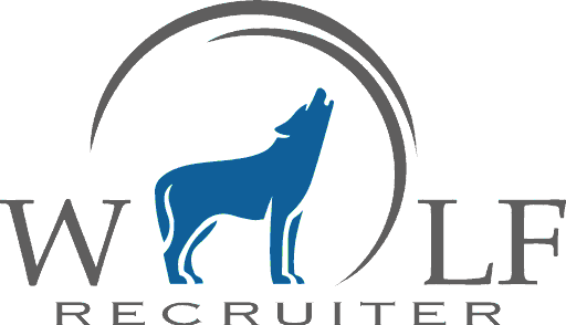 Wolf Recruiter logo